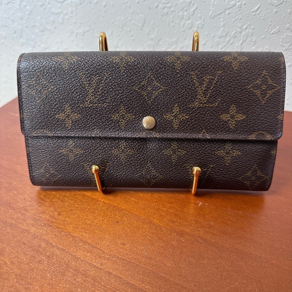 LOUIS VUITTON-TH0052 Full Wallet monogram Canvas